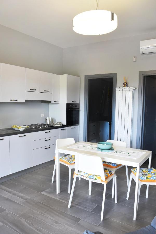 Aa Residence - Free Private Parking Сарно Екстериор снимка